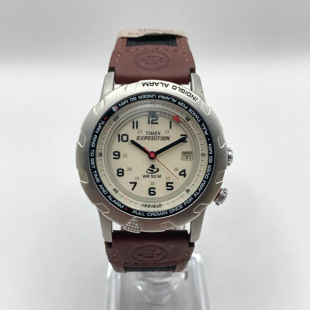 Timex Expedition Shenmue Mens Watch 39mm Silver Tone Indiglo New Battery